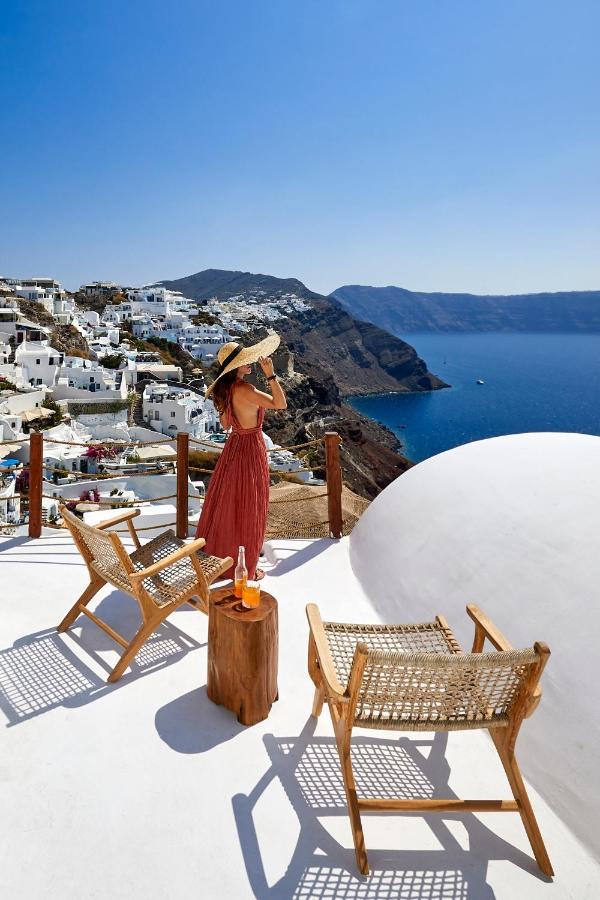 Rhenia'S Suites Οία Εξωτερικό φωτογραφία