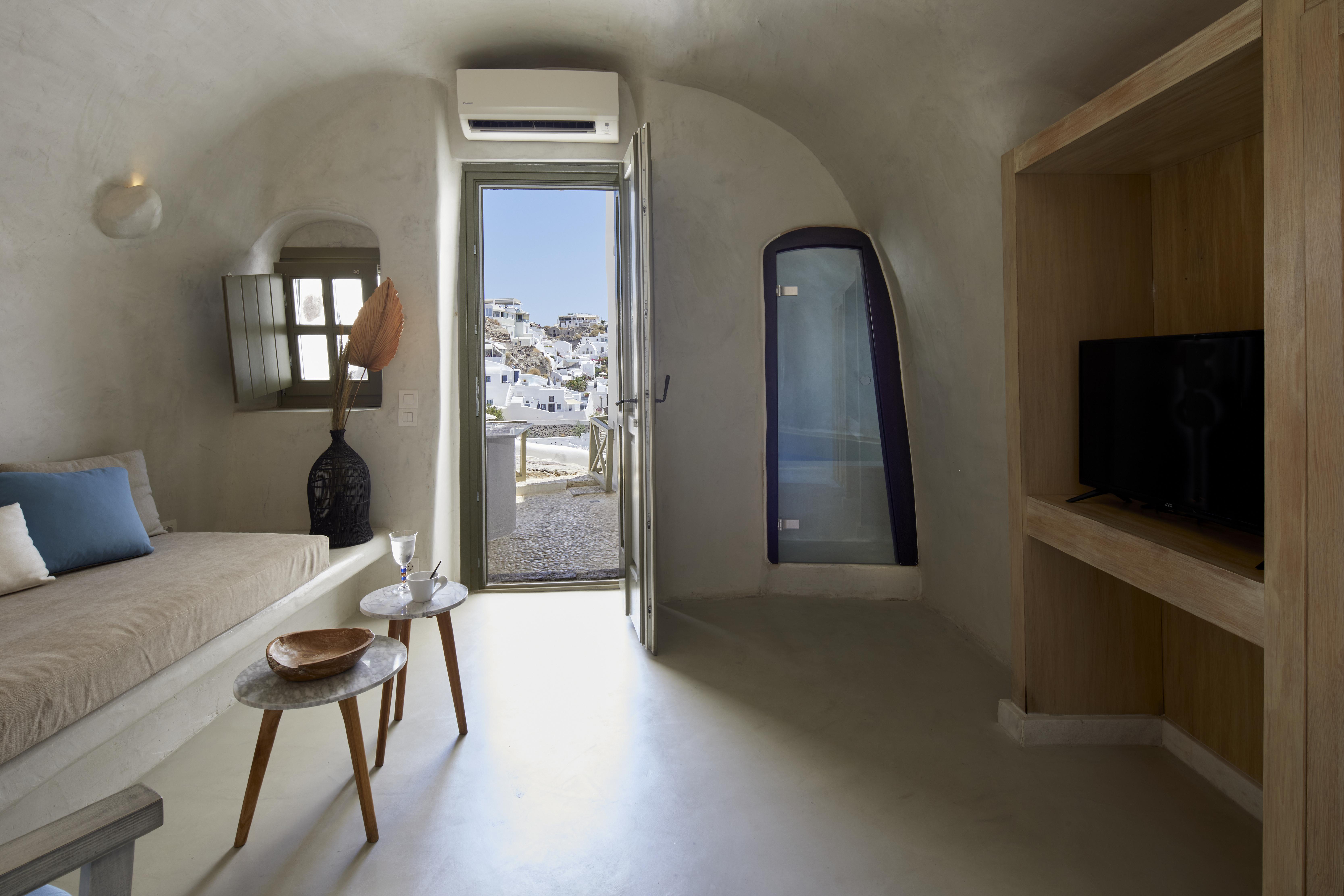 Rhenia'S Suites Οία Εξωτερικό φωτογραφία